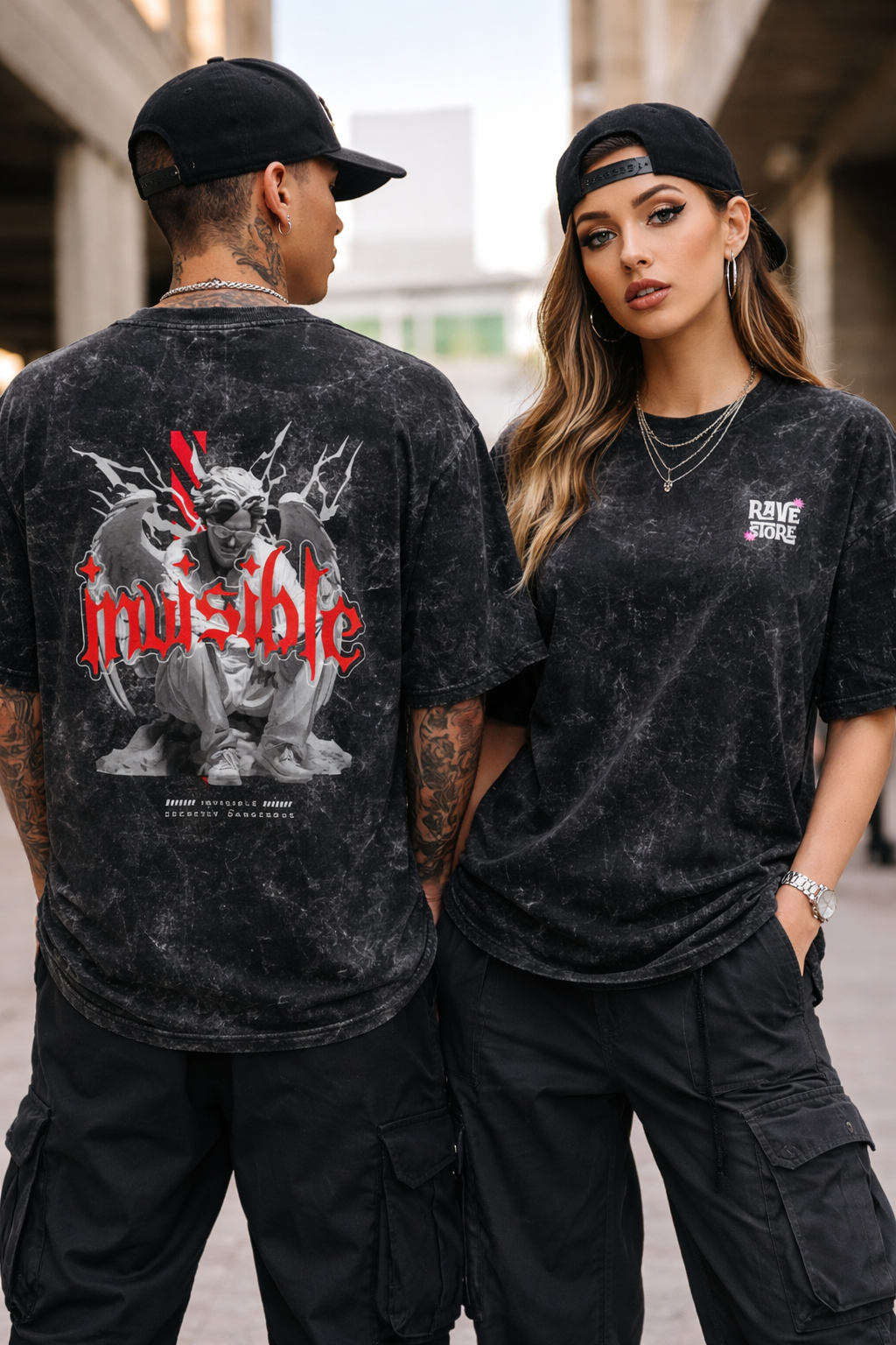 INVISIBLE  Oversized Tee